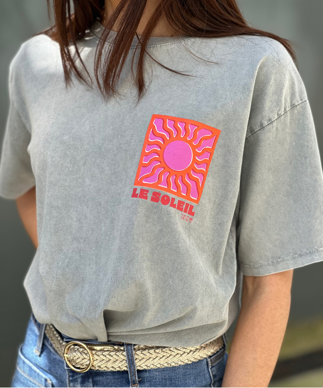 T-shirt gris délavé Le soleil