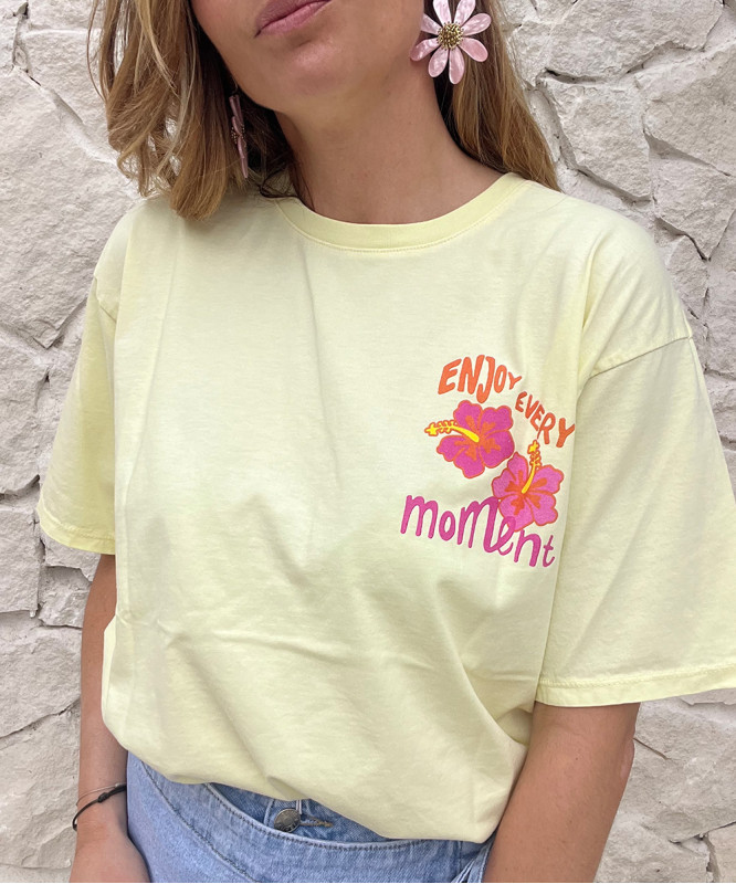 Tee-shirt jaune Enjoy every moment