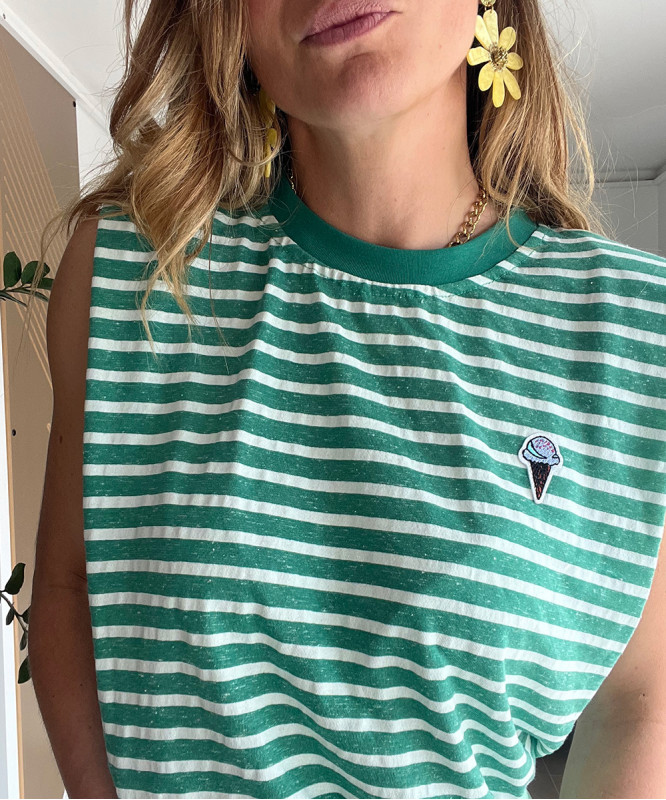 Top à rayures vert à épaulettes