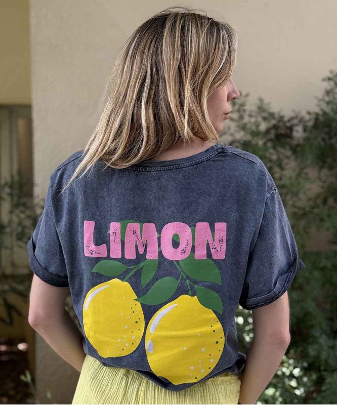 Tee-shirt gris délavé citrons col V
