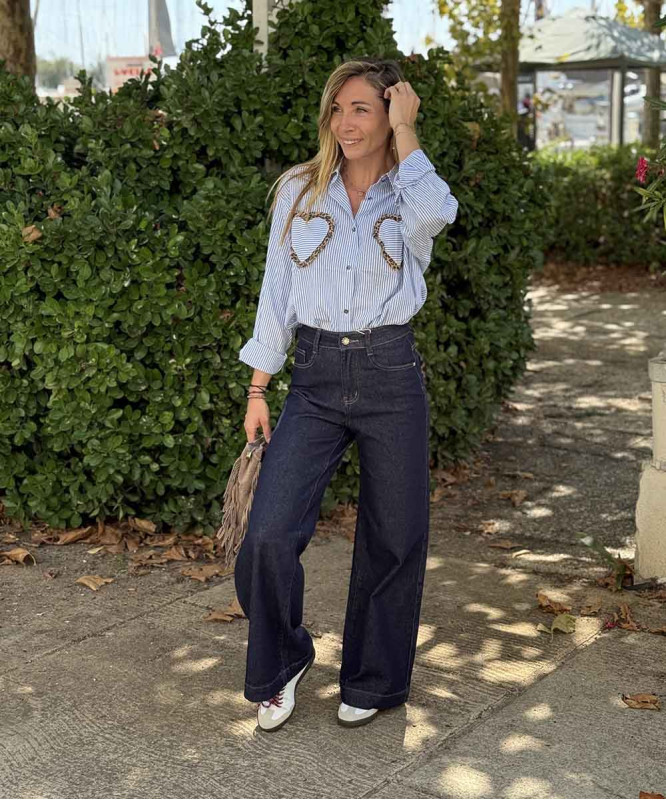 Jean brut poches coeur léopard