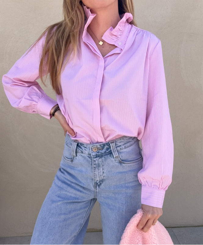 Chemise rose à rayures
