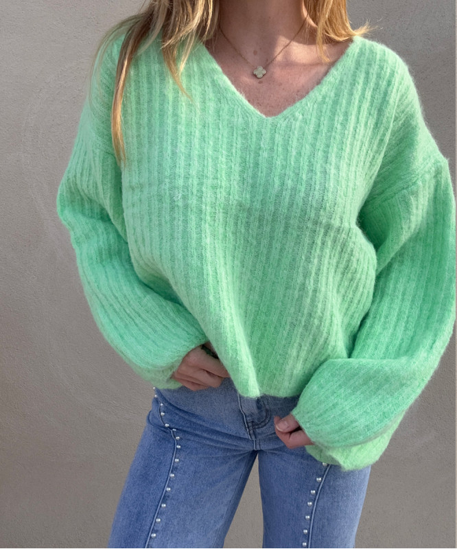 Pull vert pastel
