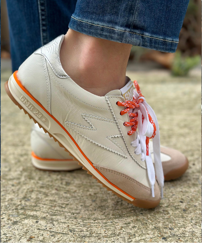 Baskets Semerdjian beige et orange