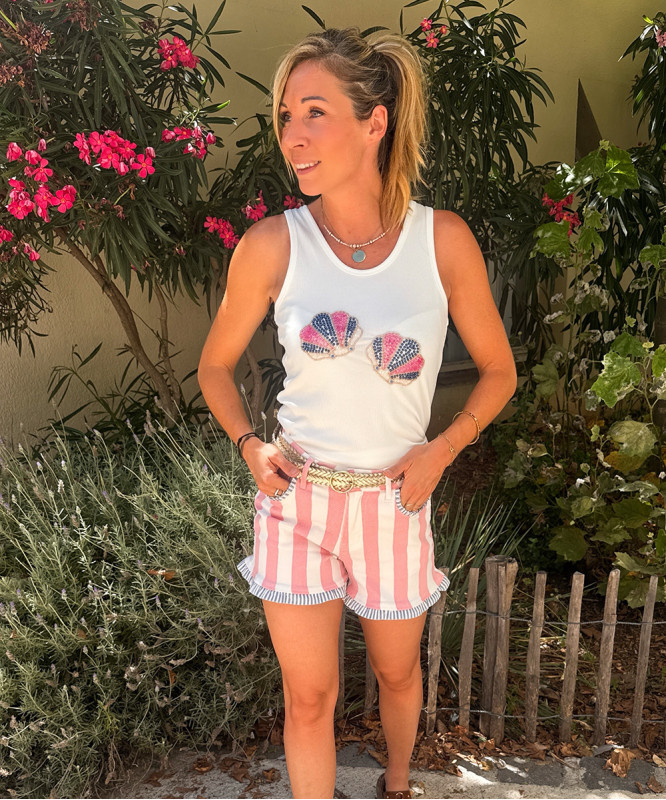 Short à rayures roses et bleues