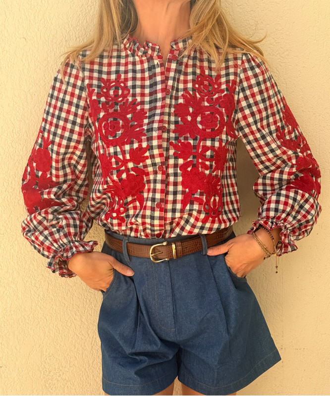 Chemise à carreaux rouge